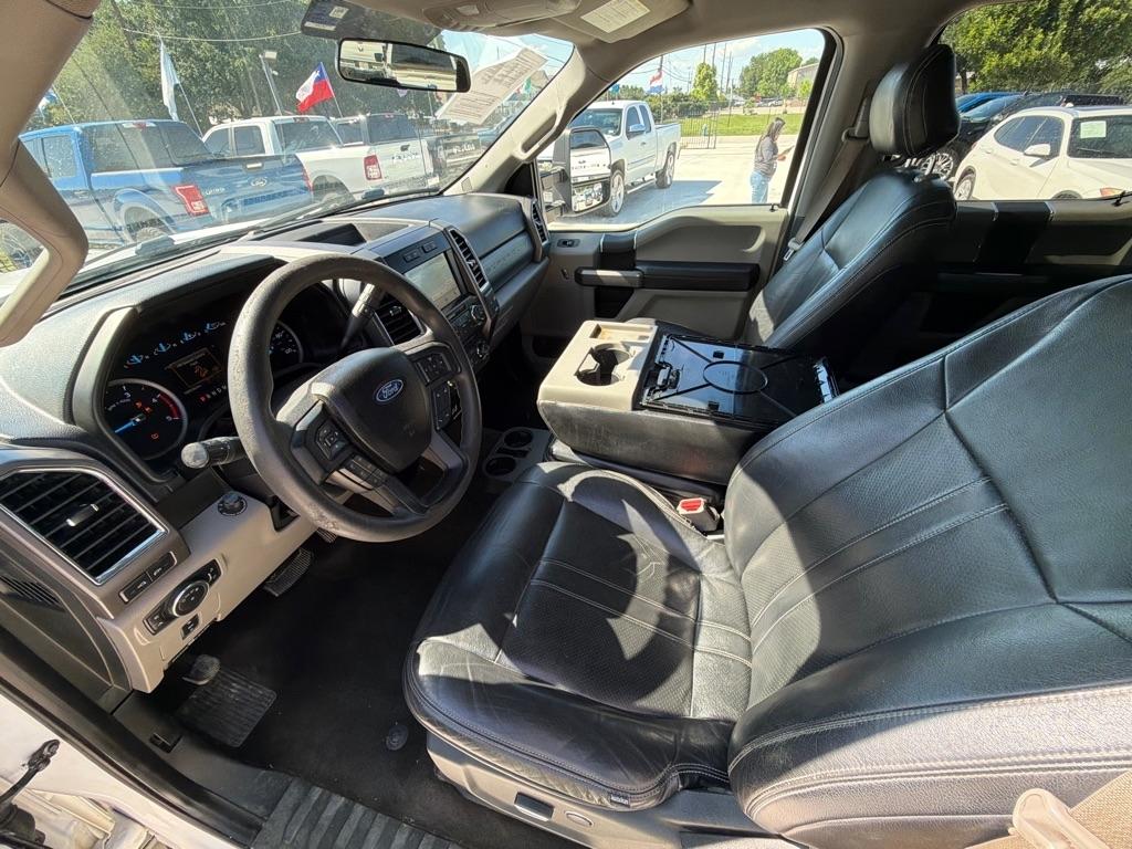 Ford F-250 SD XLT Crew Cab 4WD 2017