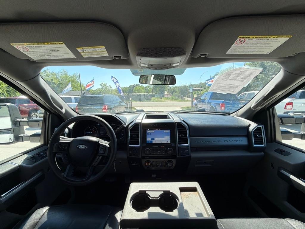 Ford F-250 SD XLT Crew Cab 4WD 2017
