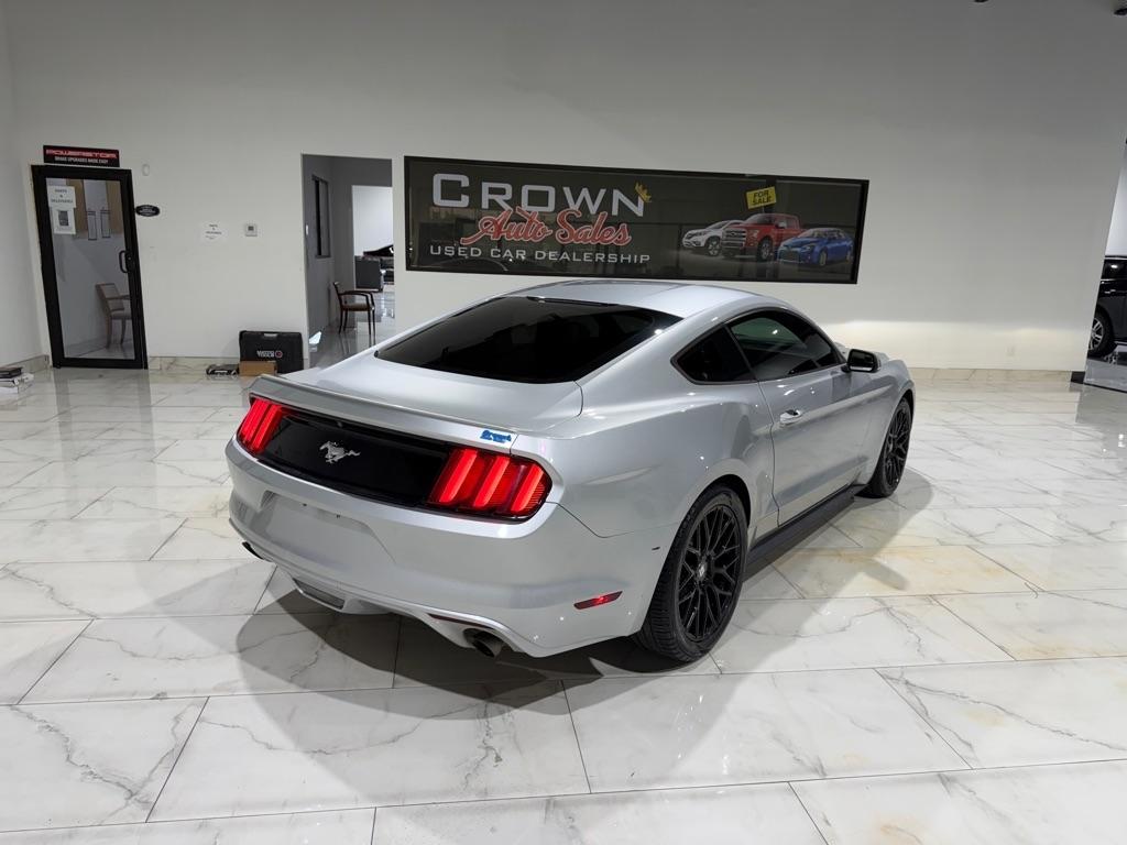 Ford Mustang EcoBoost Coupe 2015