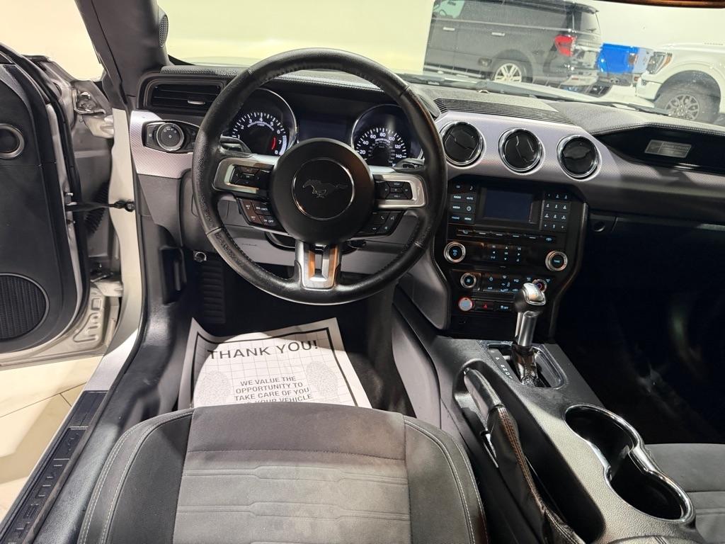 Ford Mustang EcoBoost Coupe 2015
