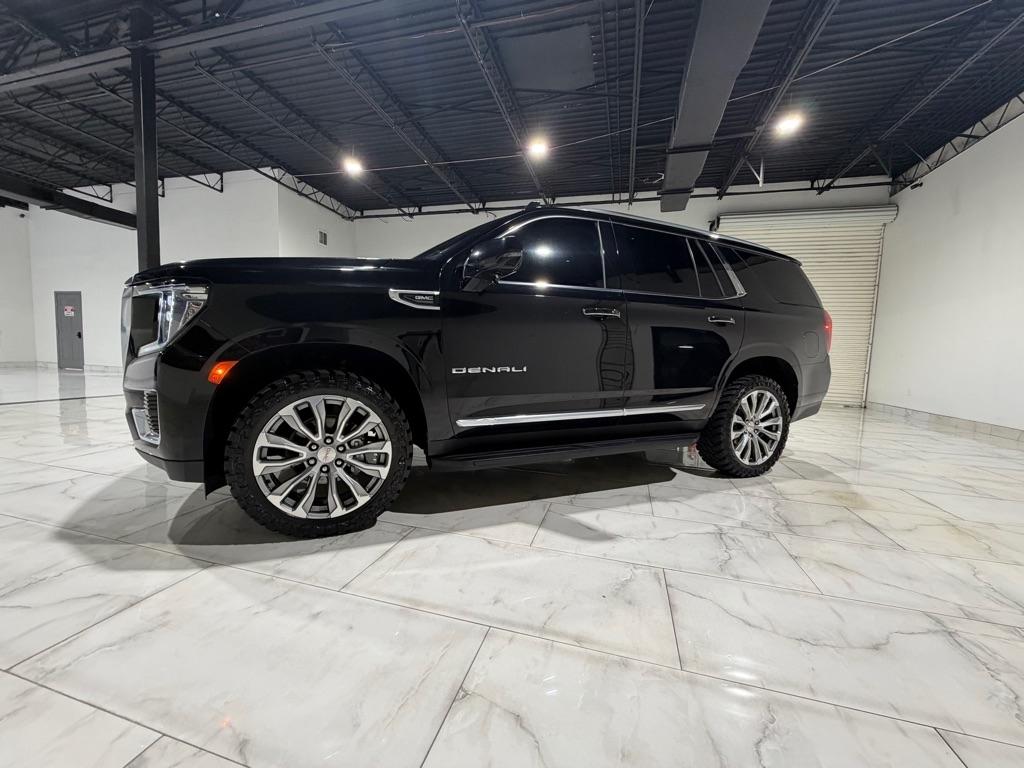 GMC Yukon Denali 2WD 2021
