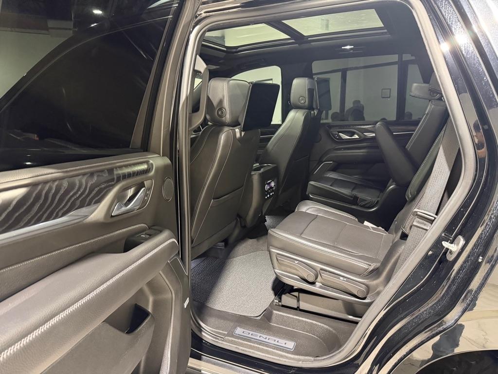 GMC Yukon Denali 2WD 2021