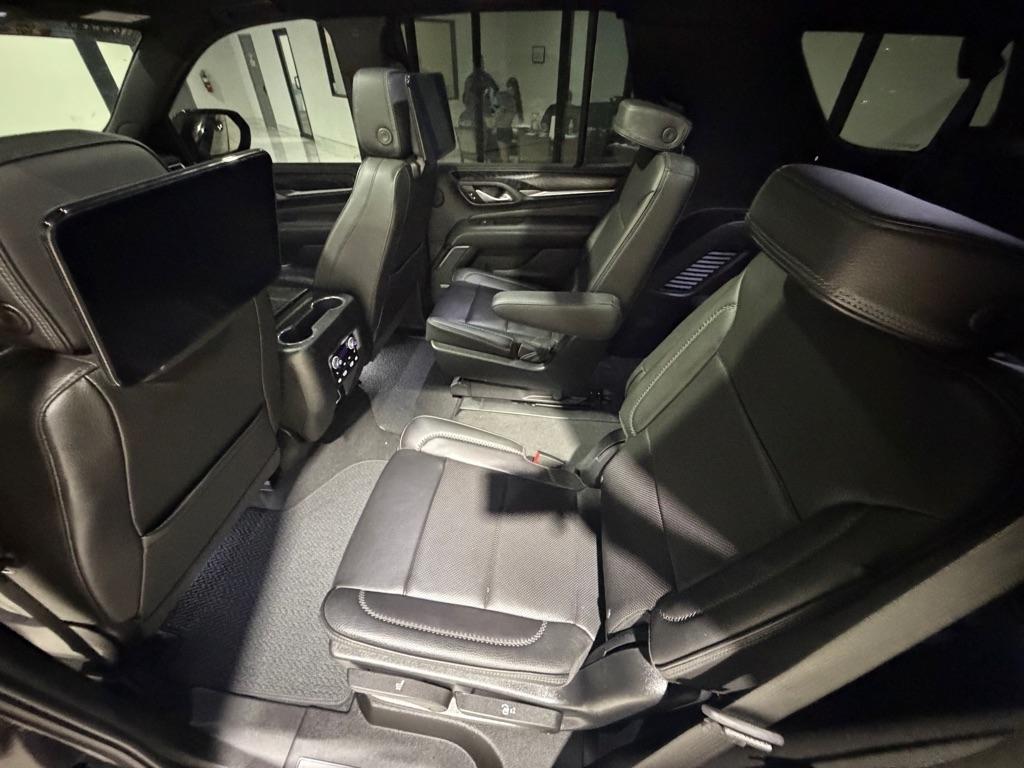 GMC Yukon Denali 2WD 2021