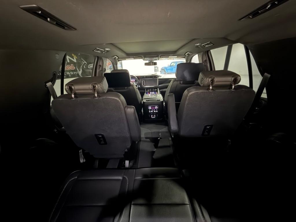 GMC Yukon Denali 2WD 2021