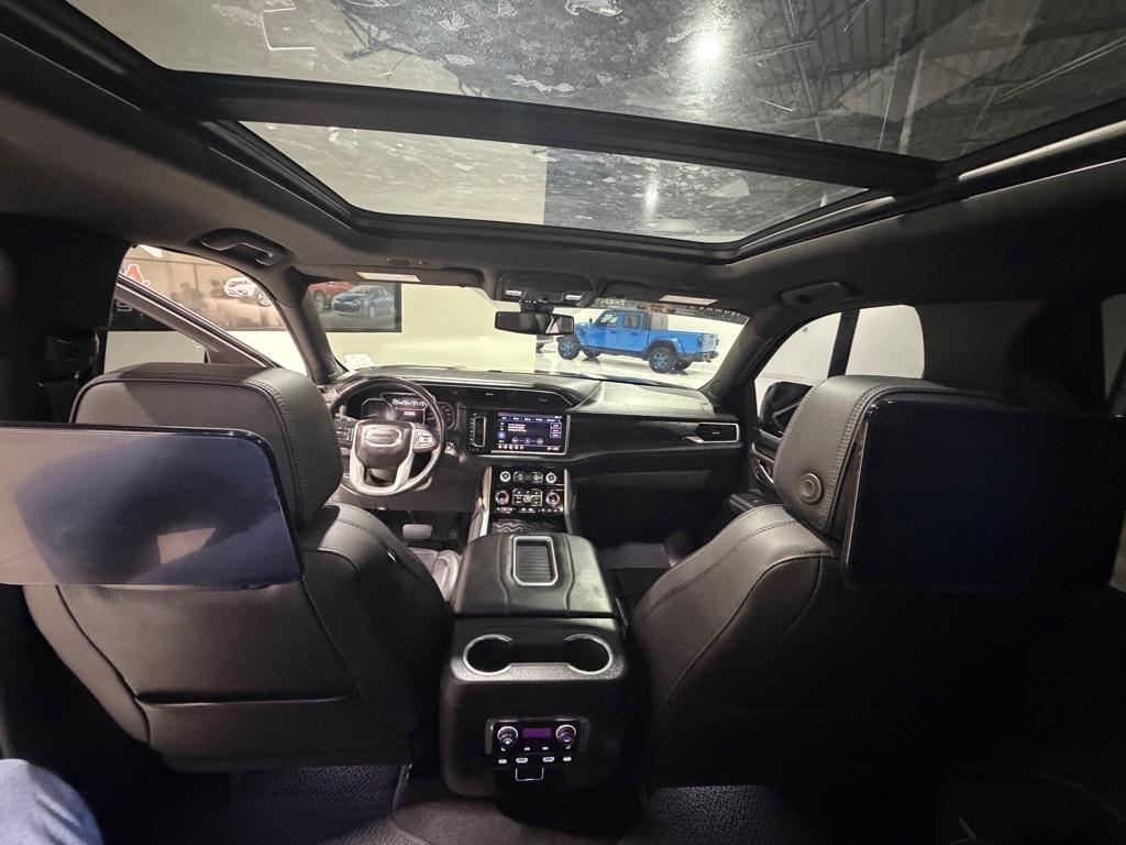 GMC Yukon Denali 2WD 2021