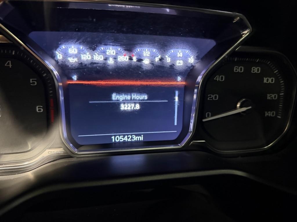 GMC Yukon Denali 2WD 2021