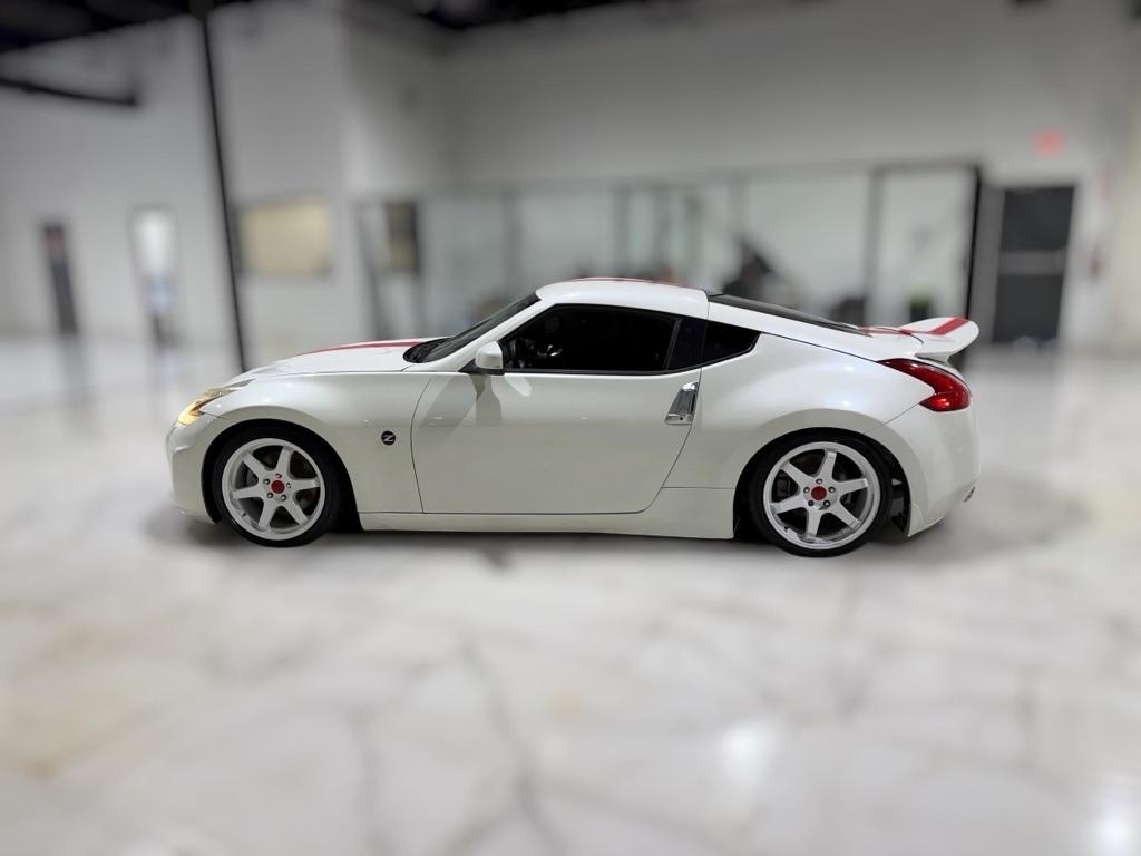 Nissan Z 370Z Coupe Sport 6MT 2017