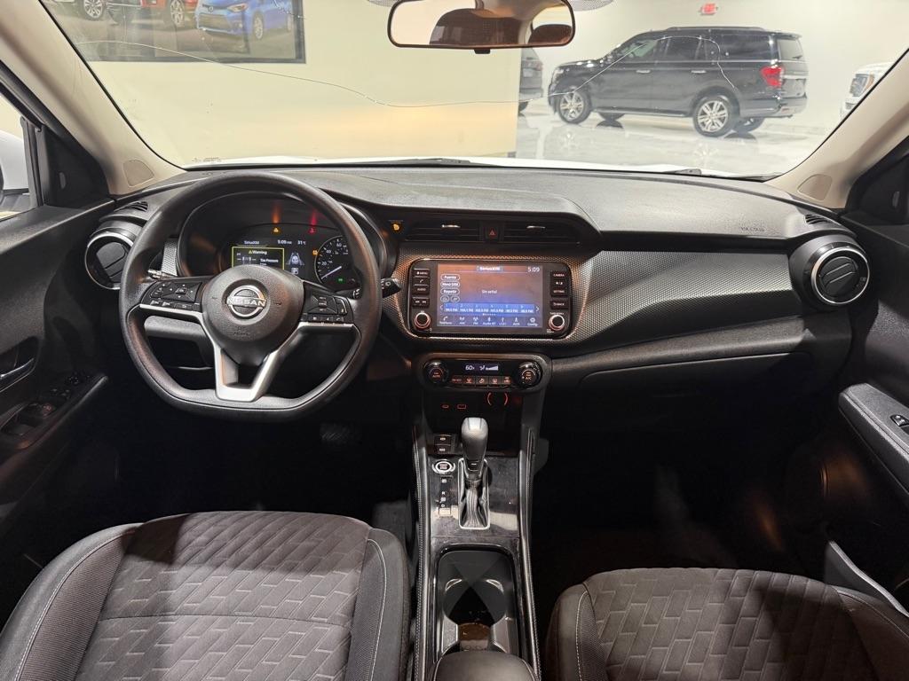 Nissan Kicks SV 2022