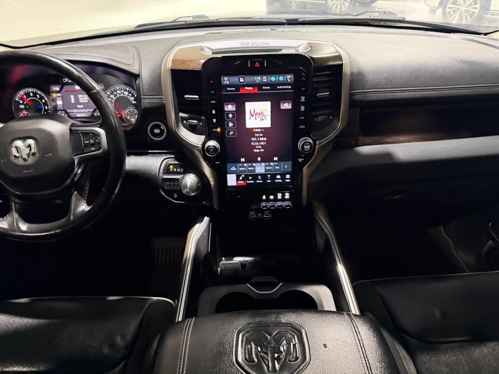 RAM 1500 Laramie Crew Cab SWB 2WD 2022