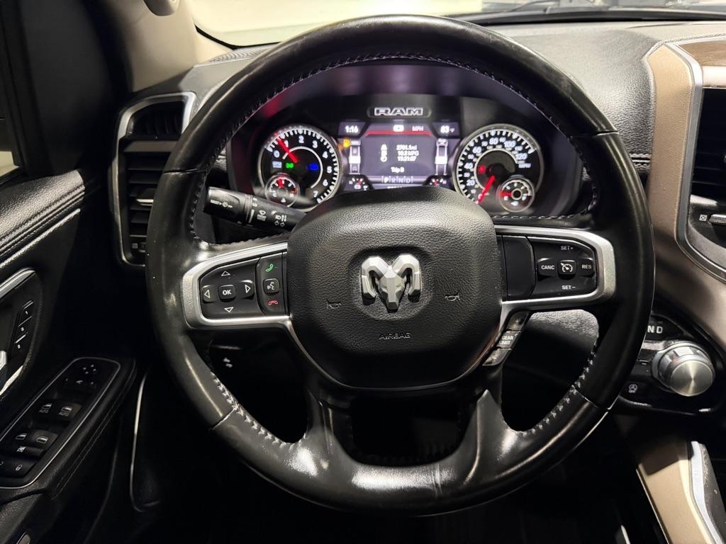 RAM 1500 Laramie Crew Cab SWB 2WD 2022