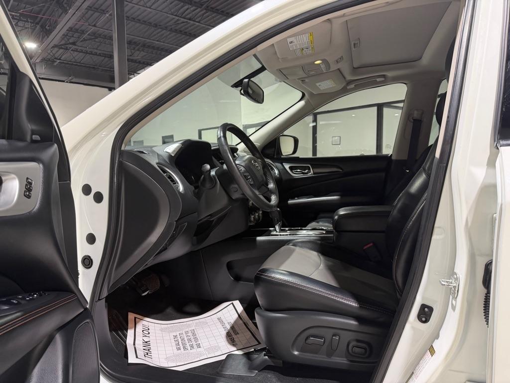 Nissan Pathfinder SL 2020