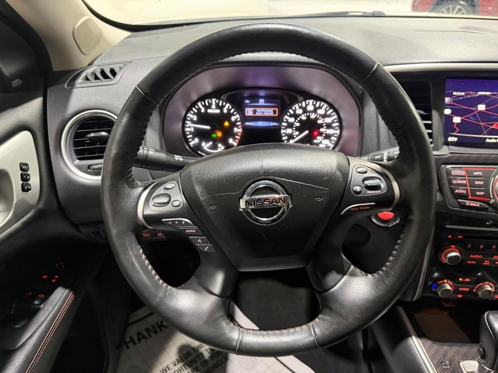 Nissan Pathfinder SL 2020