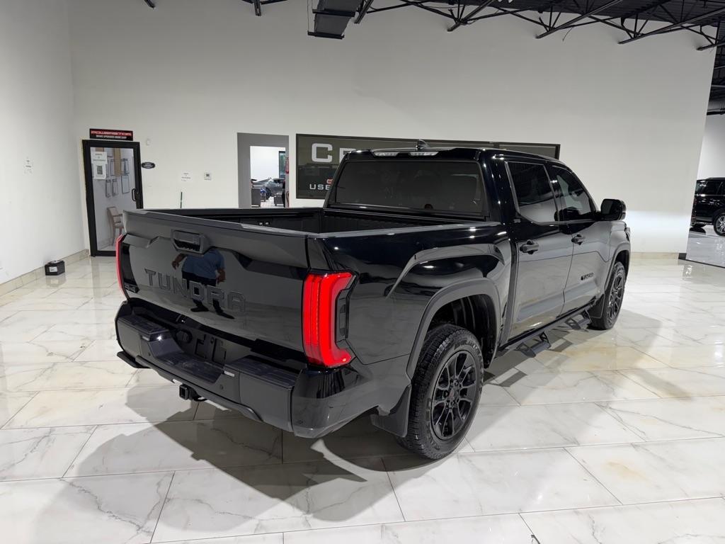 Toyota Tundra SR5 CrewMax 4WD 2024