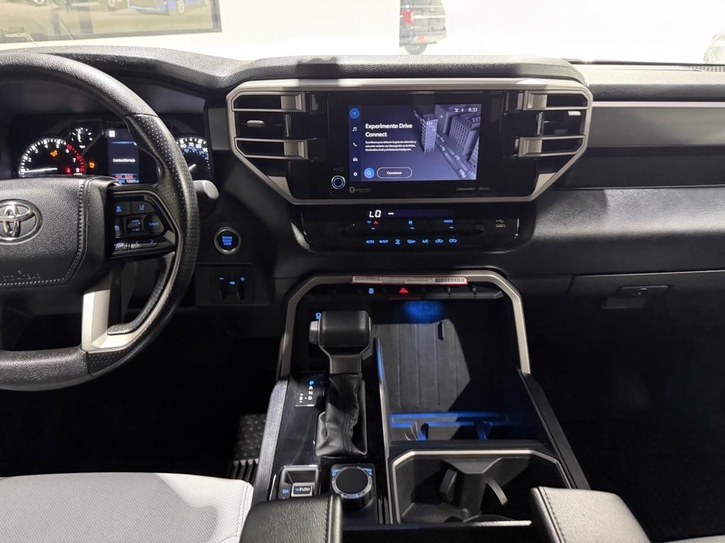 Toyota Tundra SR5 CrewMax 4WD 2024