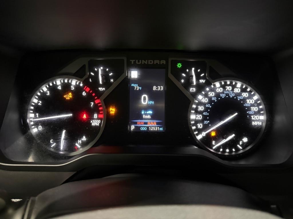 Toyota Tundra SR5 CrewMax 4WD 2024