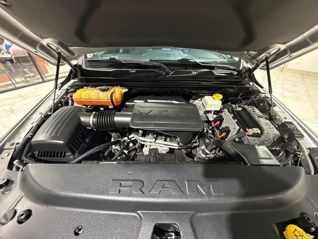 RAM 1500 Big Horn Crew Cab SWB 4WD 2020