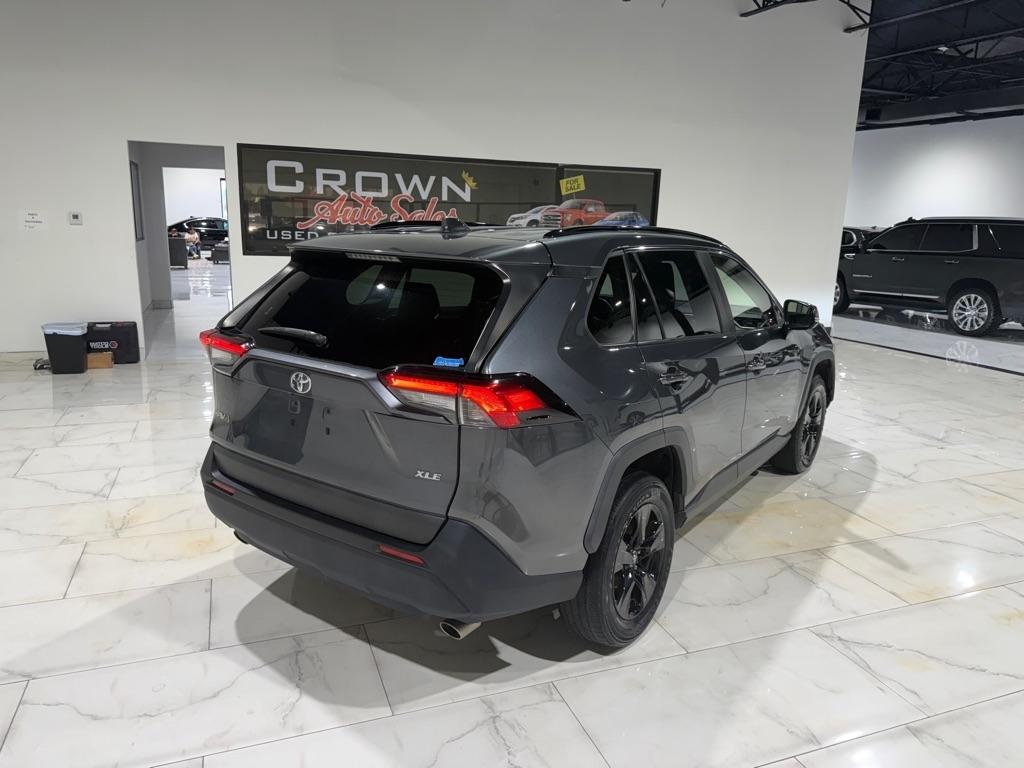 Toyota RAV4 XLE 2019