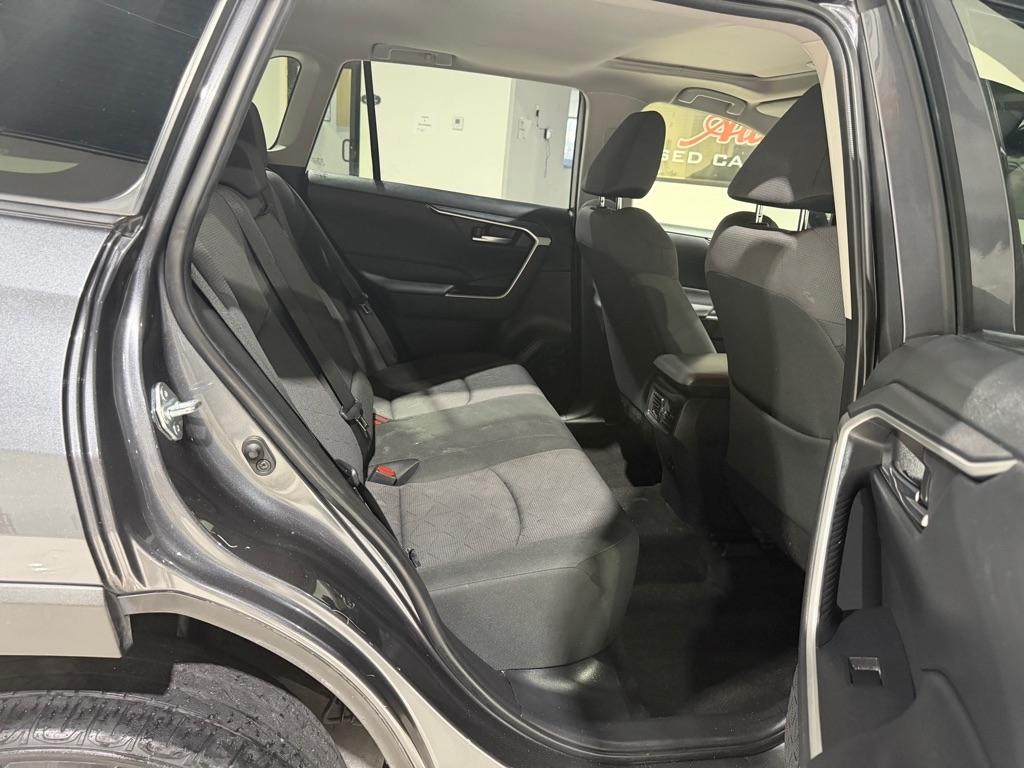 Toyota RAV4 XLE 2019