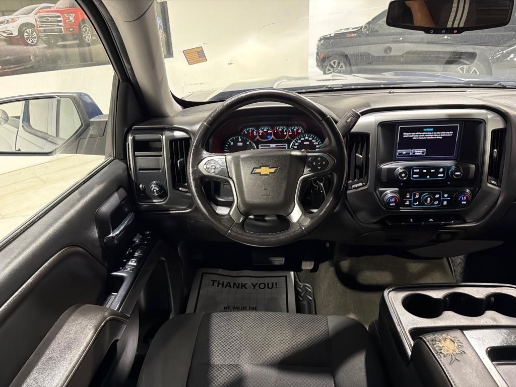 Chevrolet Silverado 1500 LT Crew Cab 2WD 2017