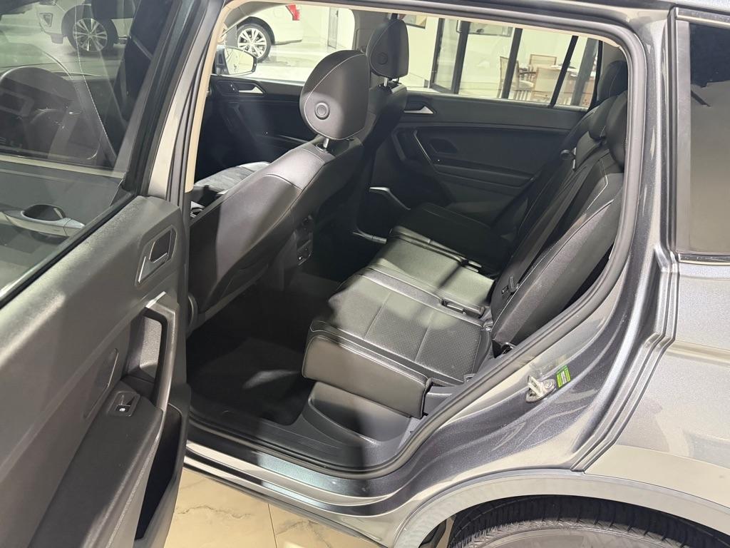 Volkswagen Tiguan SE 4Motion 2021