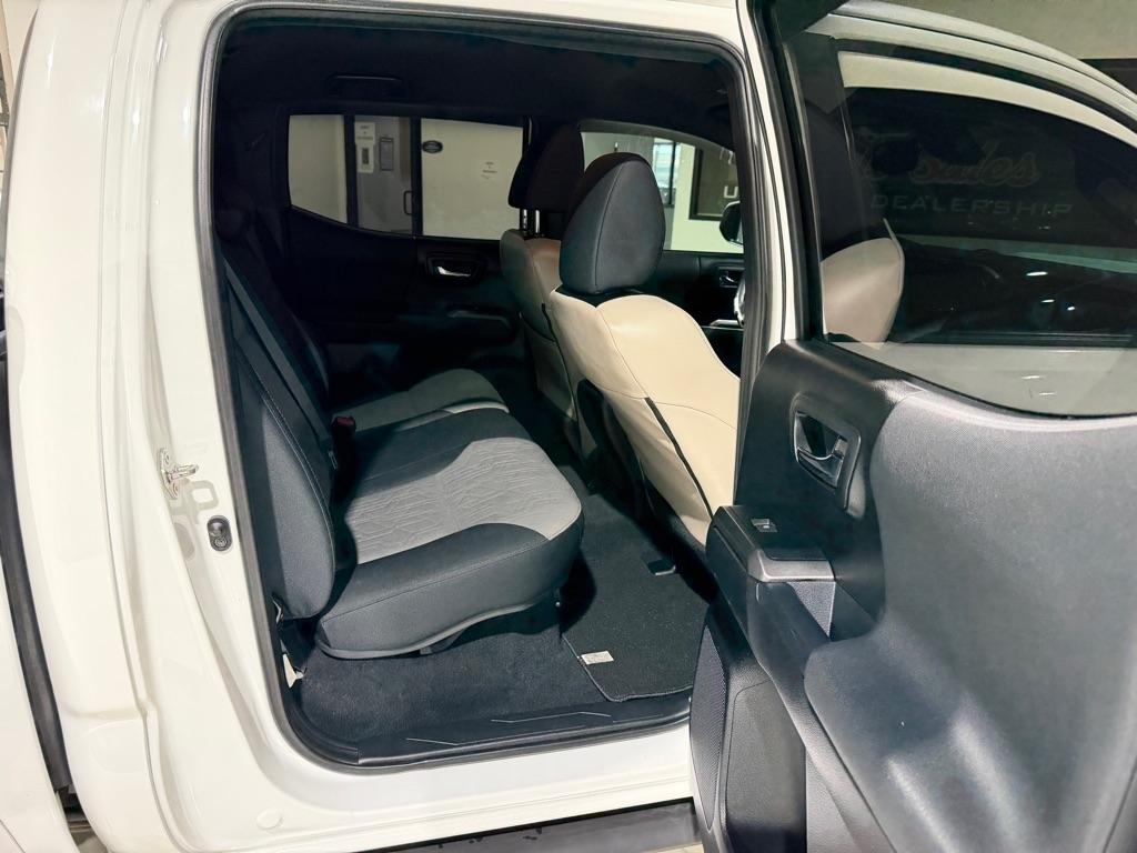Toyota Tacoma SR5 Double Cab Long Bed V6 6AT 2WD 2020