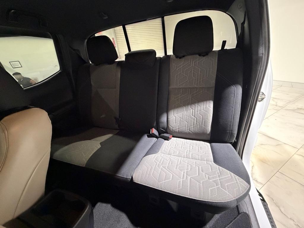 Toyota Tacoma SR5 Double Cab Long Bed V6 6AT 2WD 2020