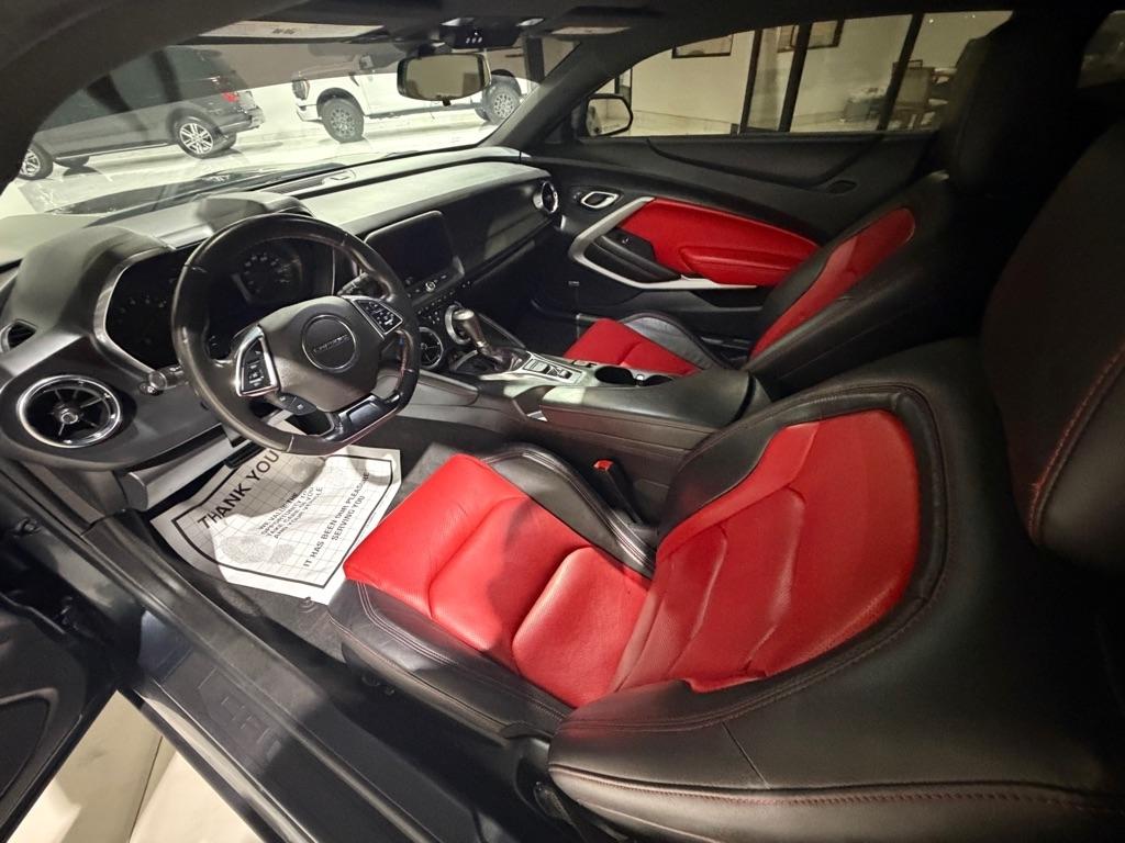 Chevrolet Camaro 2LT Coupe 2023
