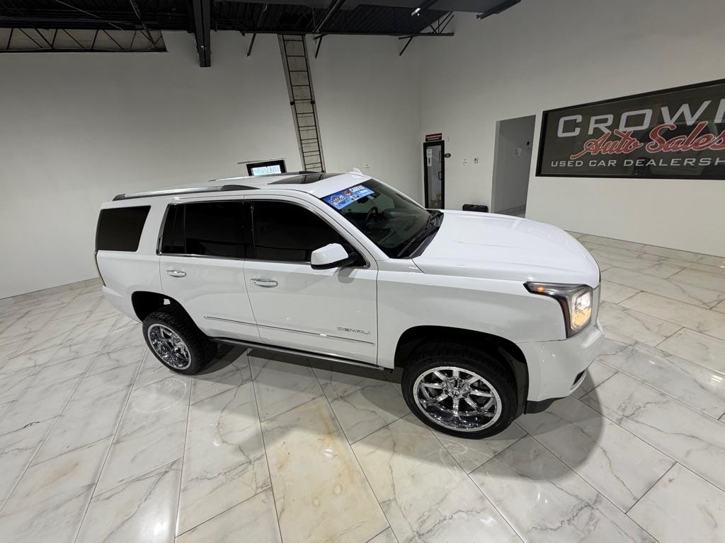 GMC Yukon Denali 4WD 2017