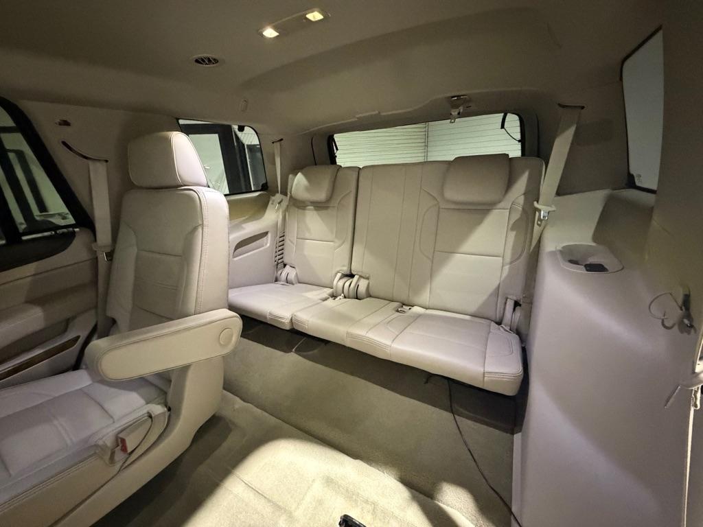 GMC Yukon Denali 4WD 2017