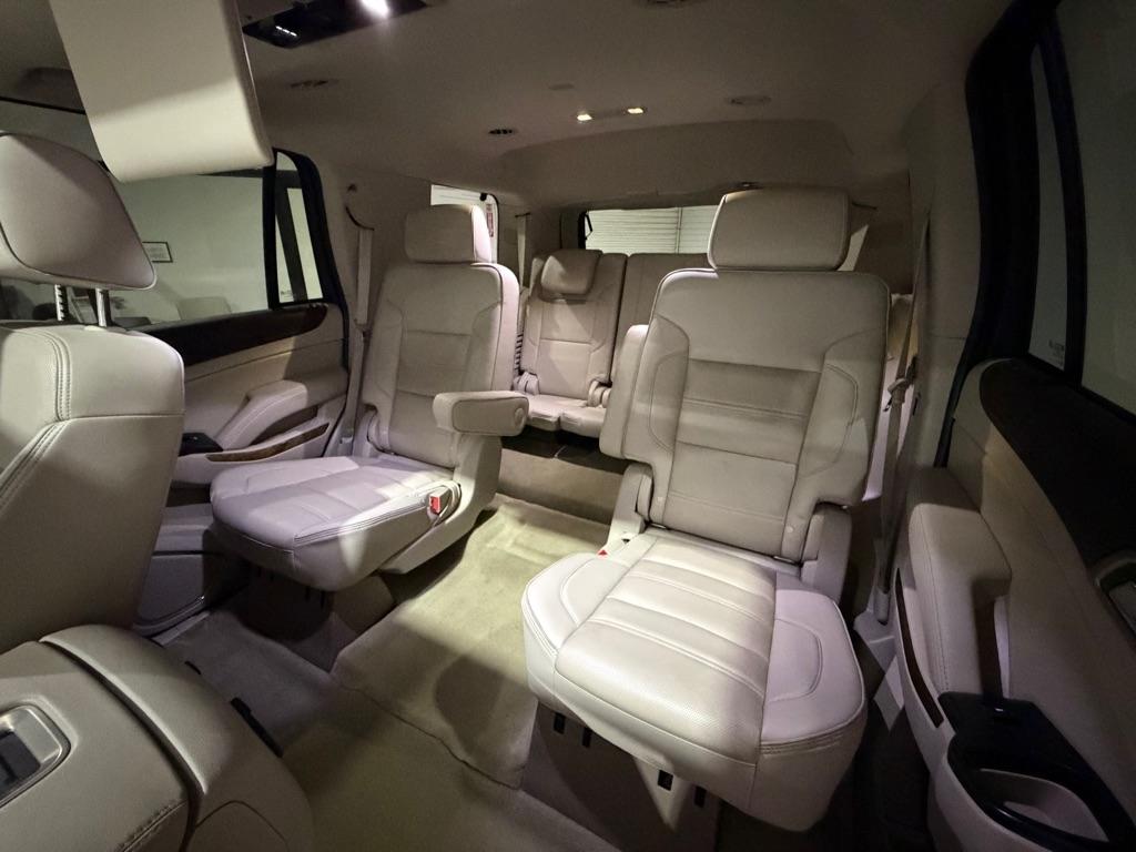 GMC Yukon Denali 4WD 2017
