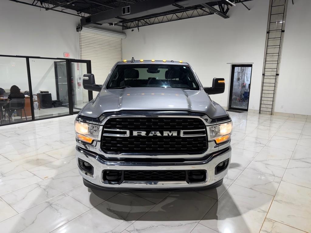 RAM 3500 Big Horn Crew Cab LWB 4WD DRW 2024