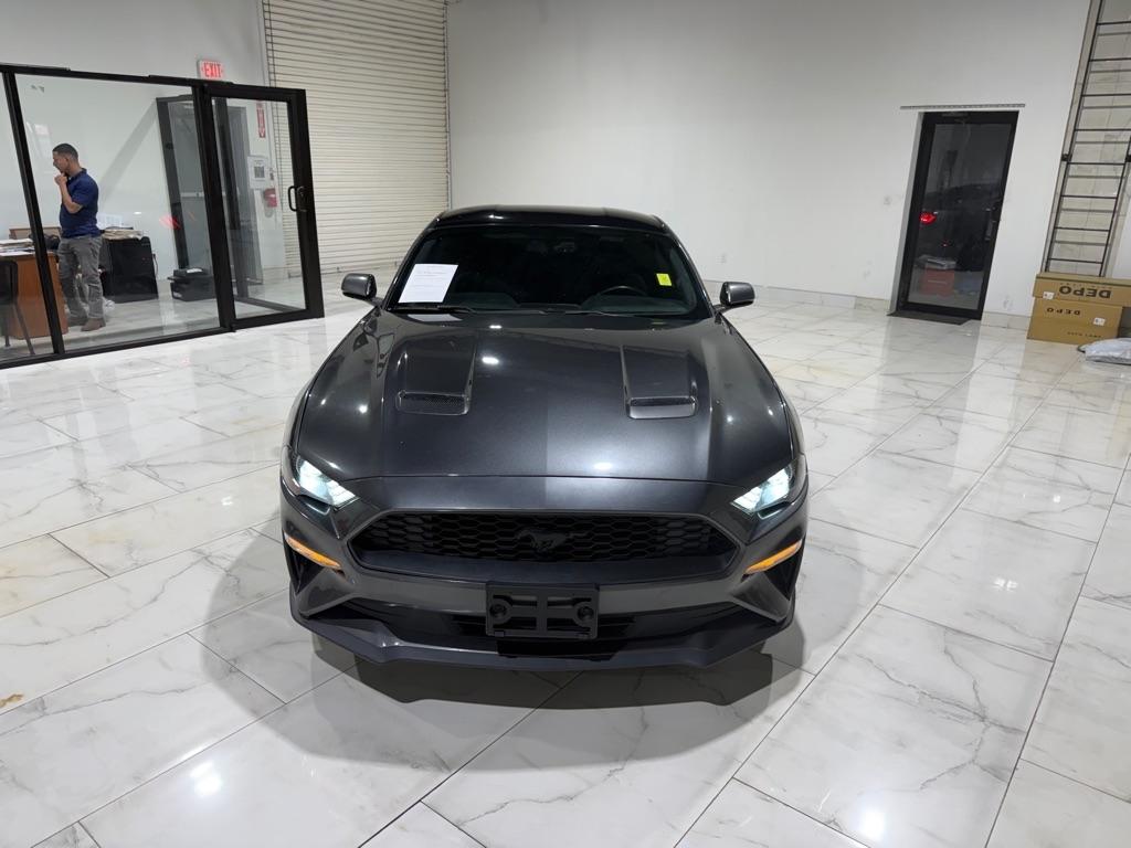 Ford Mustang EcoBoost Coupe 2018