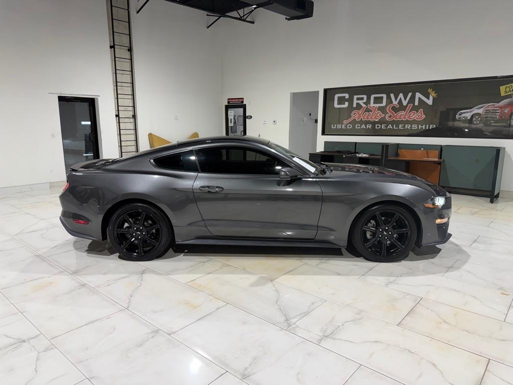 Ford Mustang EcoBoost Coupe 2018