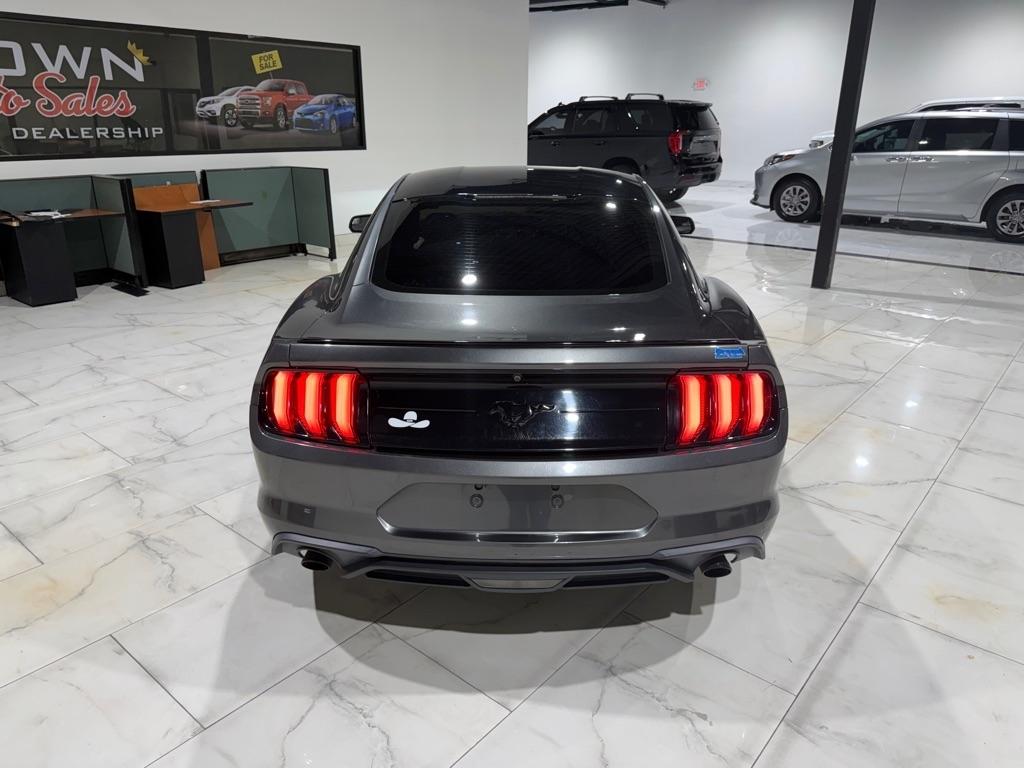 Ford Mustang EcoBoost Coupe 2018
