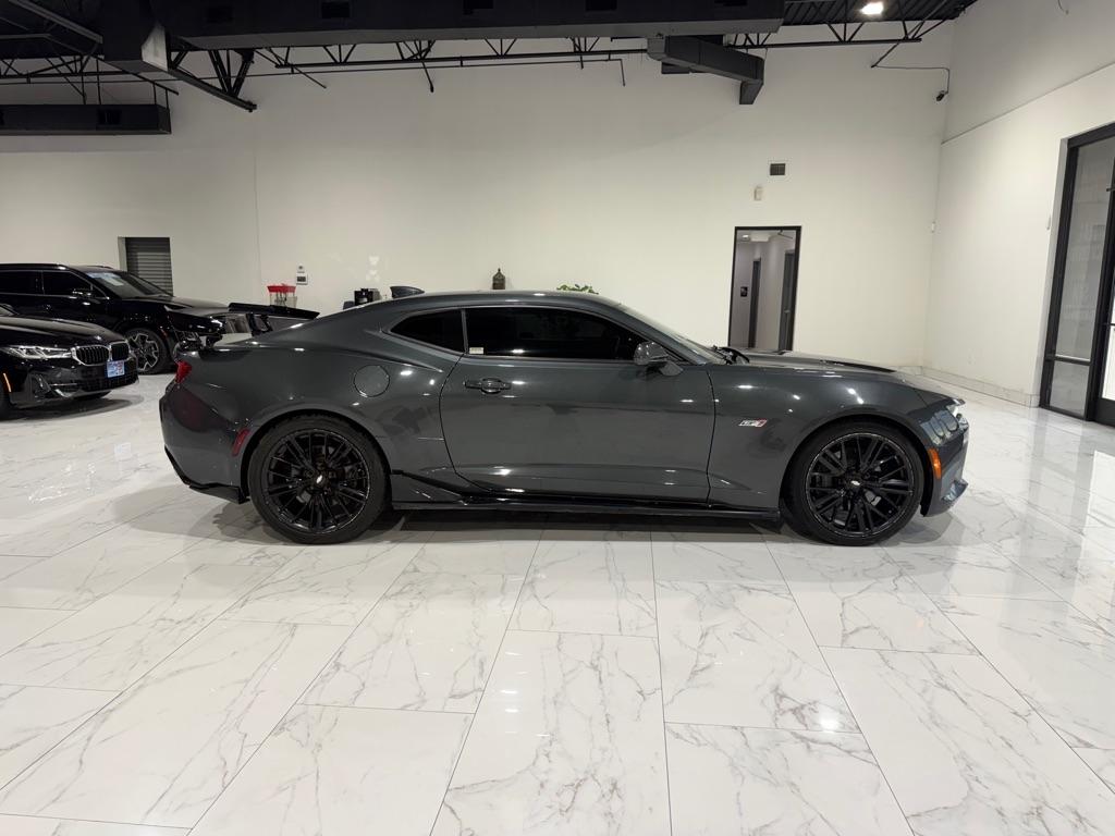 Chevrolet Camaro 2SS Coupe 8A 2018
