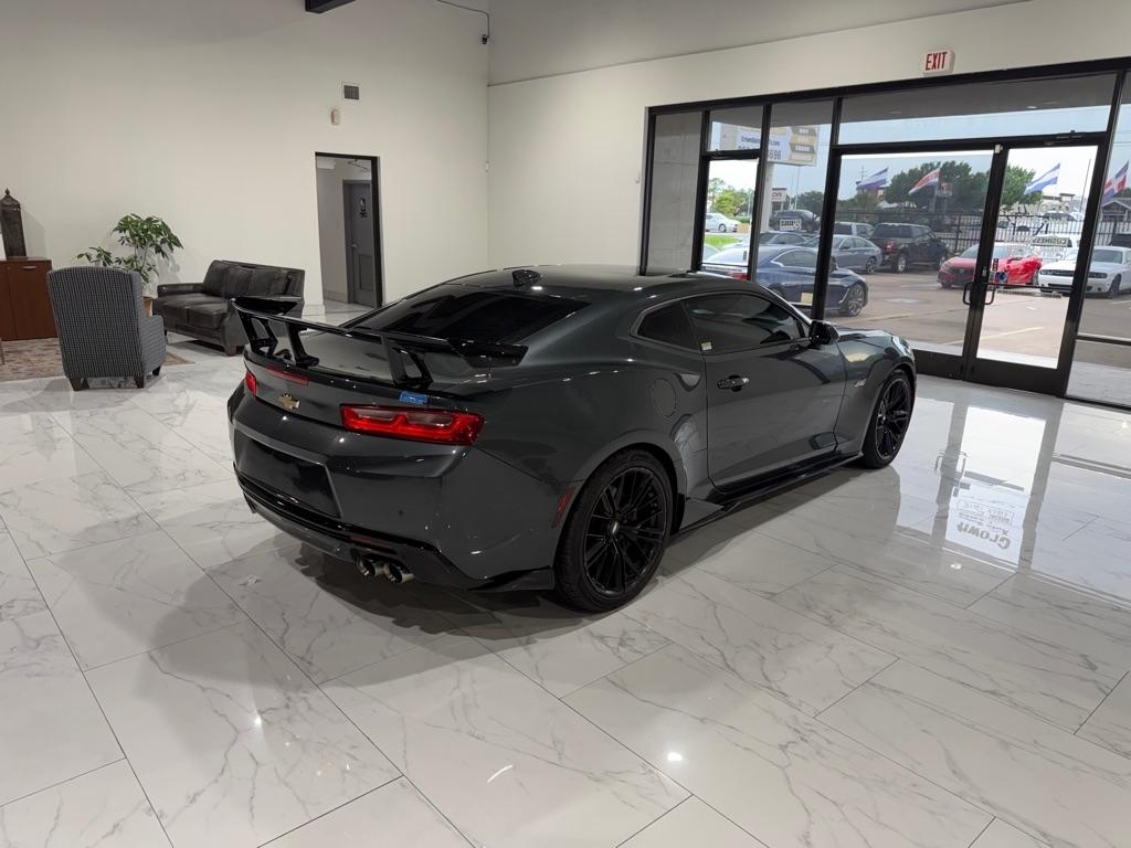 Chevrolet Camaro 2SS Coupe 8A 2018