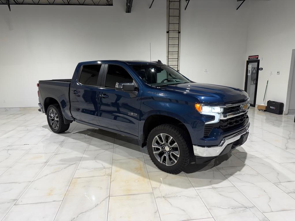 Chevrolet Silverado 1500 LT Crew Cab 2WD 2023