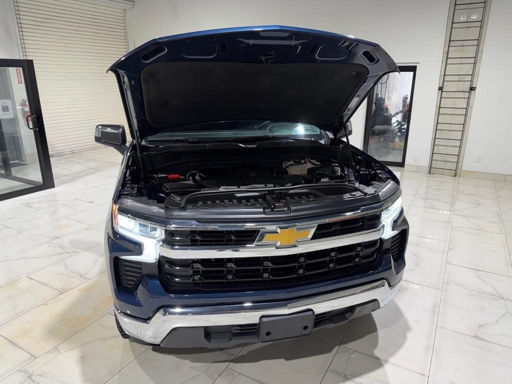 Chevrolet Silverado 1500 LT Crew Cab 2WD 2023