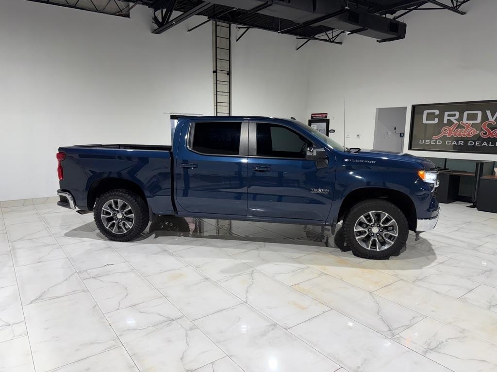 Chevrolet Silverado 1500 LT Crew Cab 2WD 2023