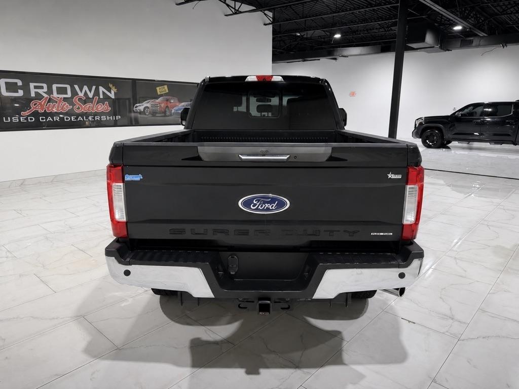 Ford F-250 SD XL Crew Cab 4WD 2017