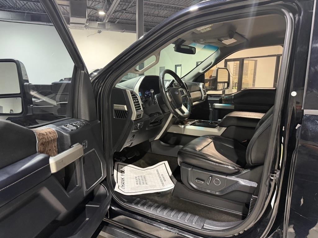 Ford F-250 SD XL Crew Cab 4WD 2017