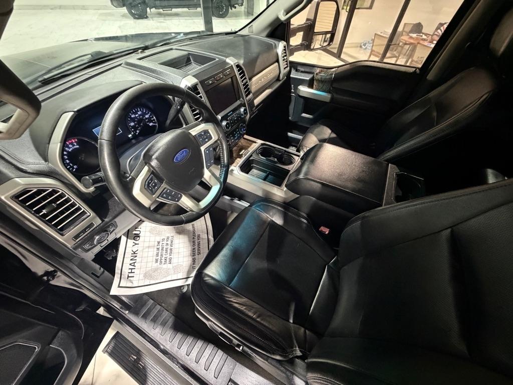Ford F-250 SD XL Crew Cab 4WD 2017