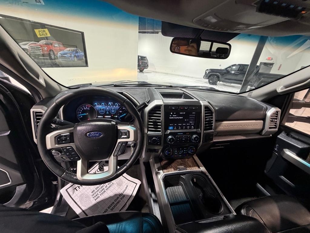 Ford F-250 SD XL Crew Cab 4WD 2017
