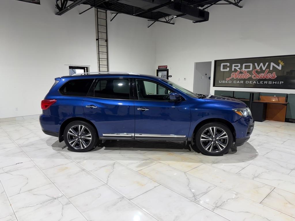 Nissan Pathfinder Platinum 4WD 2018