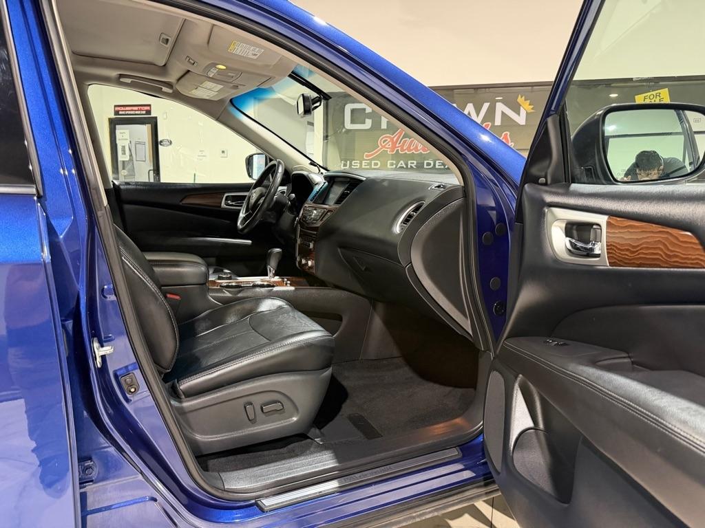 Nissan Pathfinder Platinum 4WD 2018