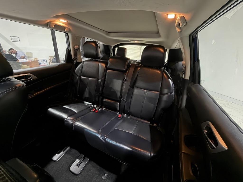 Nissan Pathfinder Platinum 4WD 2018