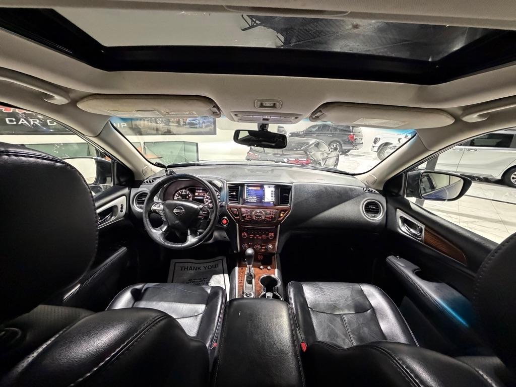 Nissan Pathfinder Platinum 4WD 2018