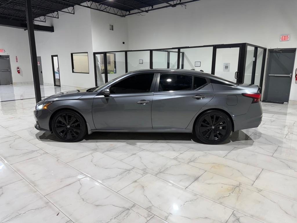 Nissan Altima 2.5 SR 2022
