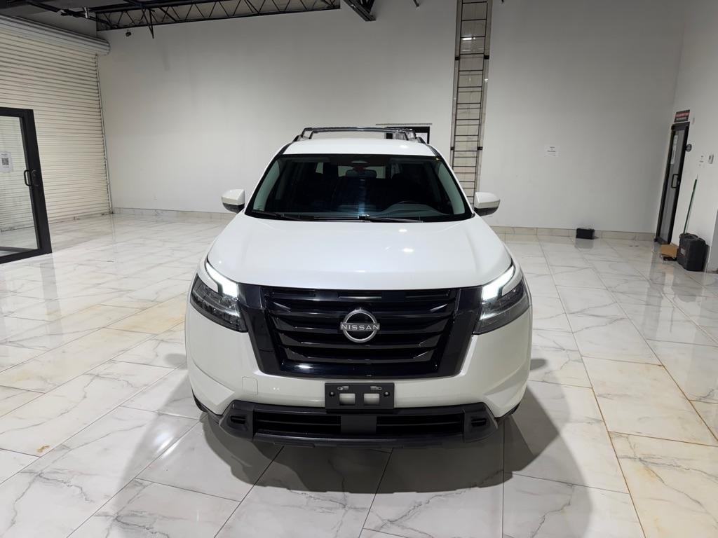 Nissan Pathfinder SV 2022