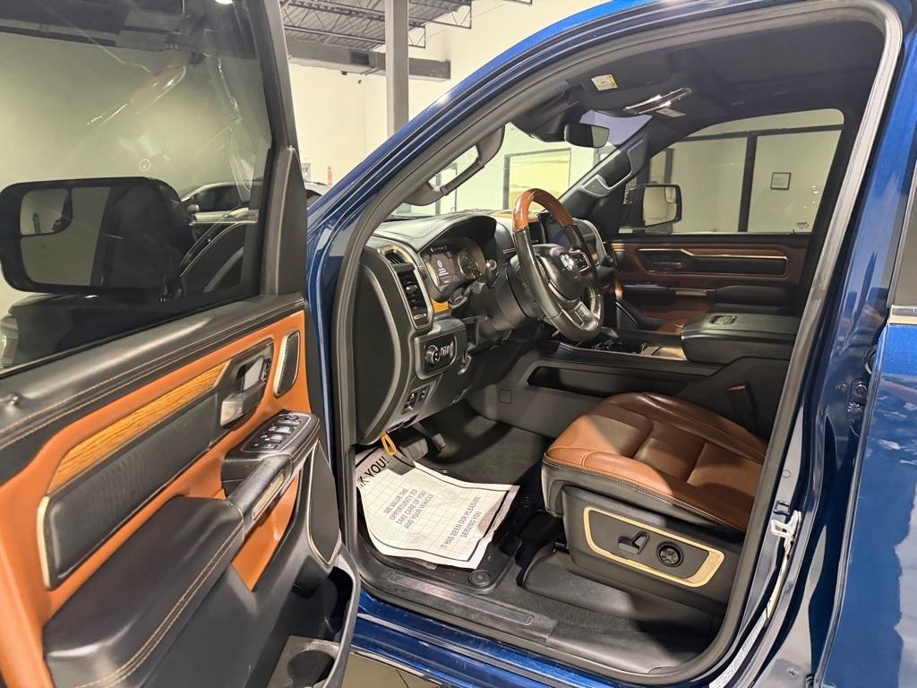 RAM 1500 Longhorn Crew Cab SWB 4WD 2019